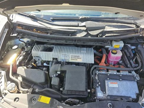 Used 2012 Toyota Prius Two image 13