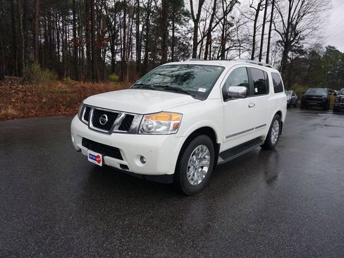 Used 2015 Nissan Armada Platinum w/ 2nd Row Captain Seat Package image 27