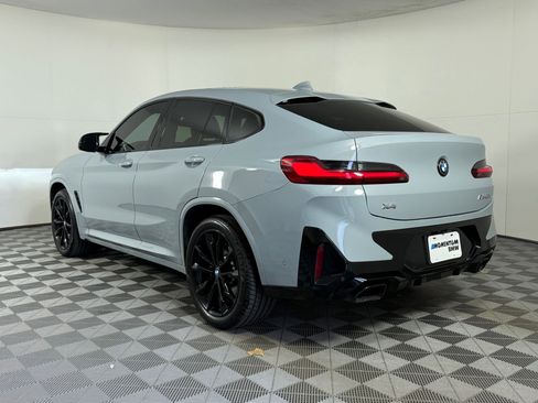 Used 2024 BMW X4 M40i w/ Premium Package image 3