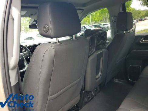 Used 2023 GMC Sierra 1500 Elevation AWD/4WD image 10