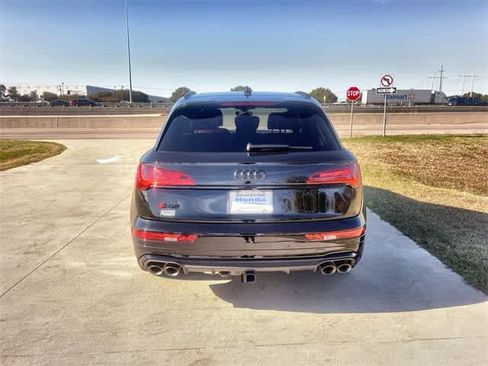 Used 2024 Audi SQ5 Prestige image 6