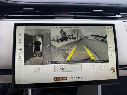 New 2026 Land Rover Range Rover SE AWD/4WD image 16