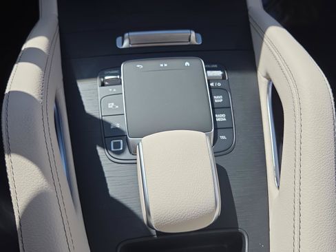 New 2026 Mercedes-Benz GLE 450 4MATIC image 36