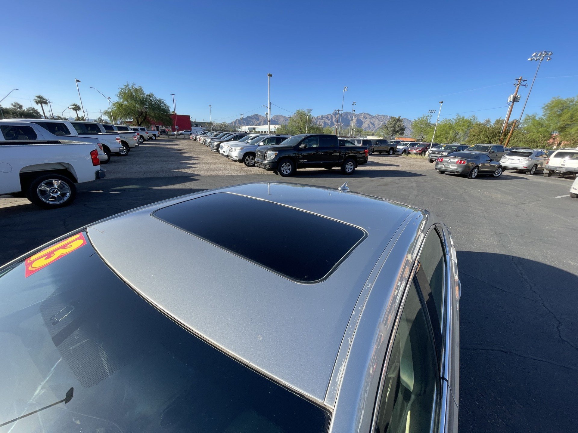 Used 2013 Toyota Avalon FWD image 11