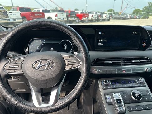 Used 2022 Hyundai Palisade Limited w/ Cargo Package FWD image 16