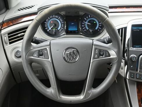 Used 2013 Buick LaCrosse Leather FWD image 22