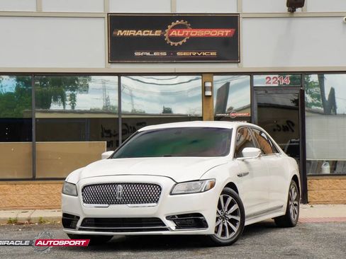 Used 2018 Lincoln Continental Premiere FWD image 1