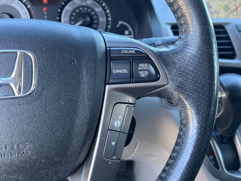 Used 2016 Honda Odyssey Touring Elite image 19