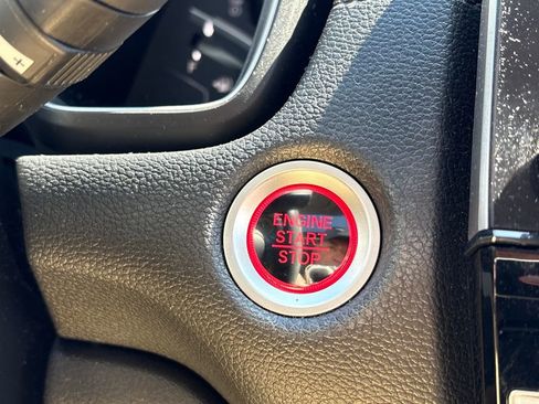 Used 2020 Honda CR-V Touring image 20