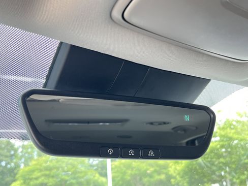 Used 2022 Kia Telluride S FWD image 27