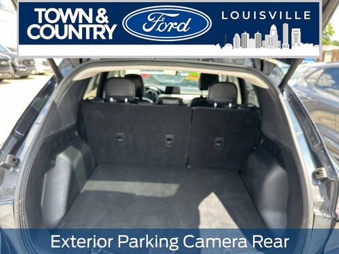 Used 2022 Ford Escape SEL AWD/4WD image 9