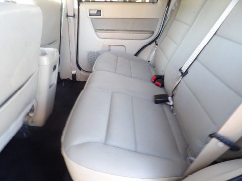 Used 2012 Ford Escape XLT image 21