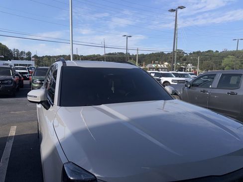 Used 2025 Kia Telluride EX X-Line image 8