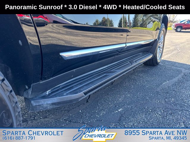 Used 2021 GMC Yukon SLT AWD/4WD image 10