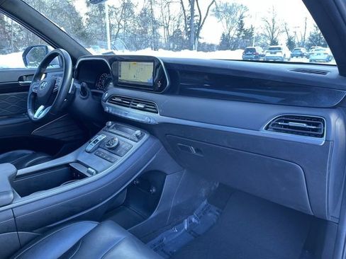 Used 2020 Hyundai Palisade Limited image 31