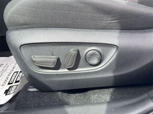 Certified 2025 Toyota RAV4 XLE w/ Convenience Package image 13