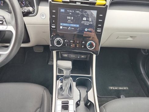 Used 2023 Hyundai Tucson SEL image 11