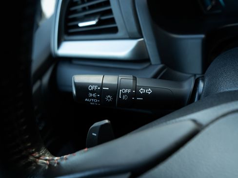 Certified 2024 Honda Odyssey Sport image 24