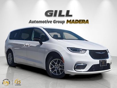 Used 2024 Chrysler Pacifica Touring-L