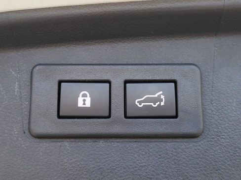 Used 2023 Subaru Outback Limited image 12