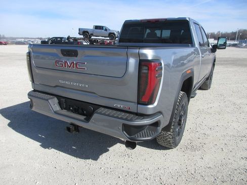 New 2026 GMC Sierra 2500 AT4 w/ AT4 Premium Plus Package image 4