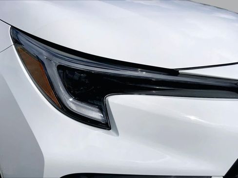 Used 2026 Toyota Corolla SE FWD image 27
