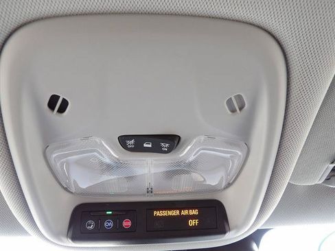 Certified 2023 Chevrolet TrailBlazer LT FWD image 26
