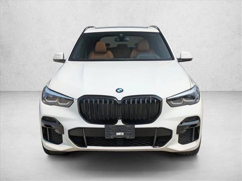 Used 2022 BMW X5 xDrive40i w/ M Sport Package AWD/4WD image 2