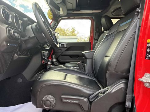 Used 2022 Jeep Wrangler Unlimited Rubicon 4xe w/ Cold Weather Group image 19