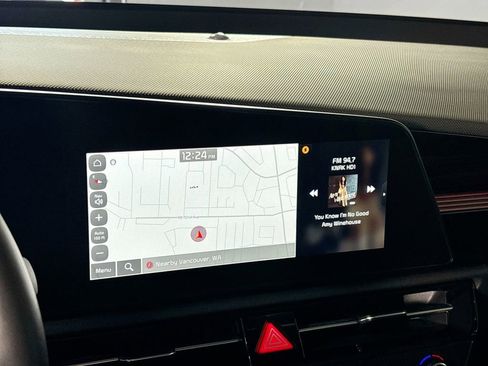 Certified 2023 Kia Niro Wind FWD image 17