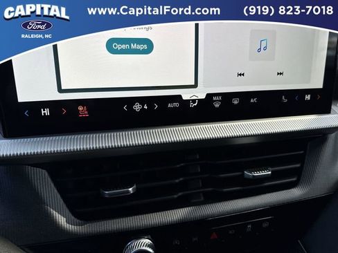 Certified 2025 Ford Explorer ST-Line w/ ST-Line Street Pack image 28