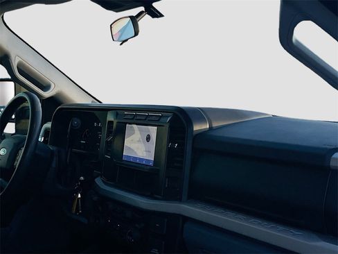 Used 2024 Ford F350 XLT image 26