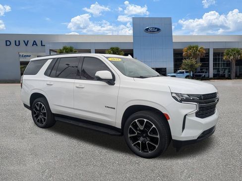 Used 2021 Chevrolet Tahoe RST w/ Luxury Package image 2
