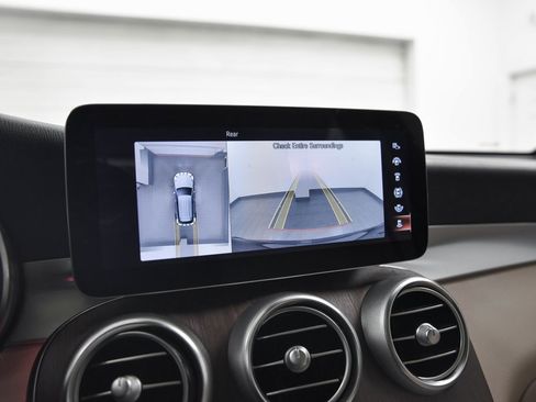 Used 2022 Mercedes-Benz GLC 300 GLC 300 image 19