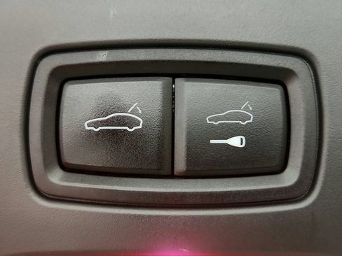 Used 2016 Porsche Cayenne GTS AWD/4WD image 33