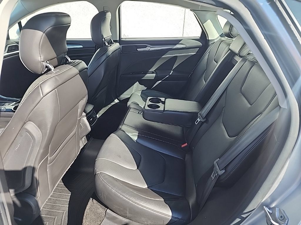 Used 2014 Ford Fusion Titanium FWD image 23