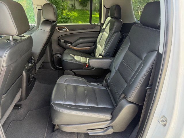 Used 2020 GMC Yukon XL Denali w/ Denali Ultimate Package RWD image 12