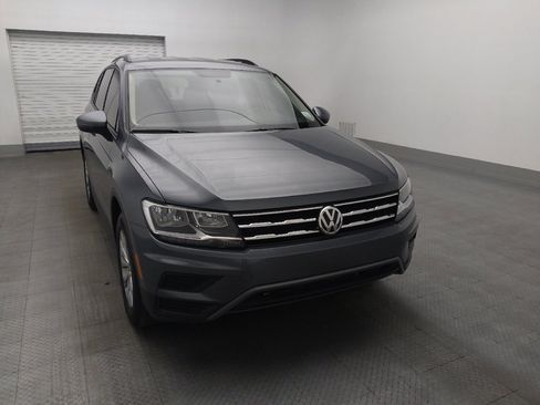 Used 2020 Volkswagen Tiguan S image 14