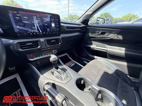 Used 2025 Ford Mustang Dark Horse RWD image 20