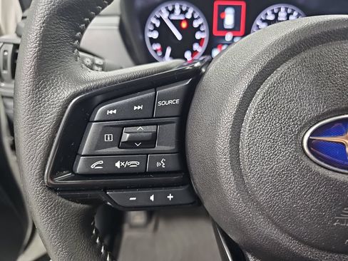 Used 2025 Subaru Forester Premium AWD/4WD image 19