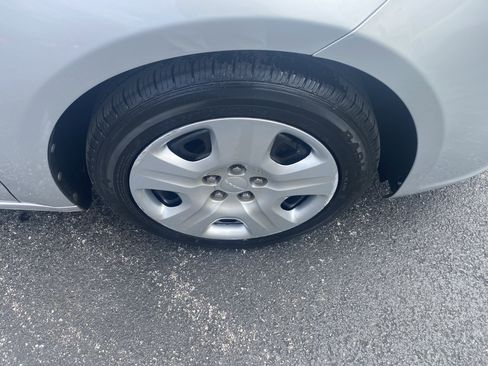 Used 2013 Dodge Dart SE w/ Value Group image 21