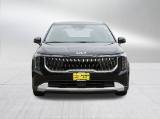 Used 2025 Kia Carnival FWD video 2