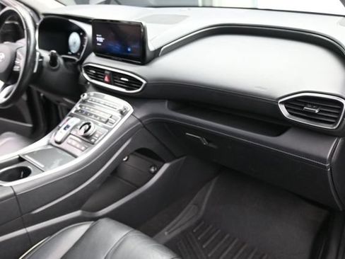 Used 2022 Hyundai Santa Fe Limited FWD image 19