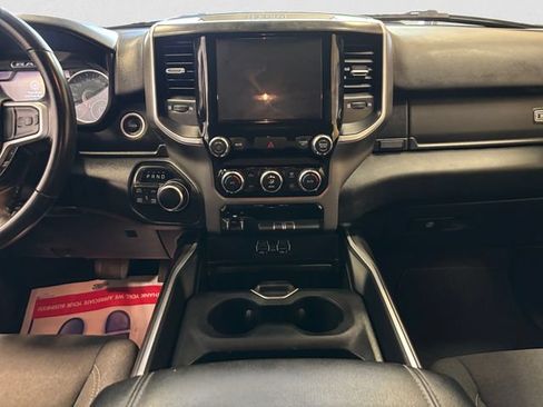Used 2022 RAM 1500 Big Horn AWD/4WD image 12