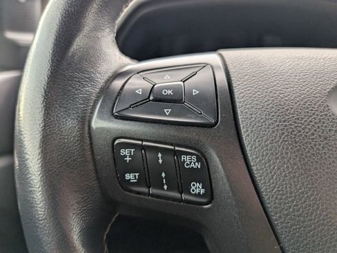 Used 2023 Ford Ranger Lariat w/ Tremor Off-Road Package image 13