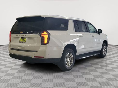 New 2026 Chevrolet Suburban LS image 3