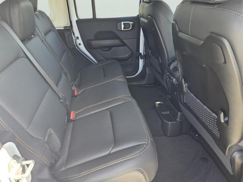New 2027 Jeep Wrangler Unlimited Sahara AWD/4WD image 18