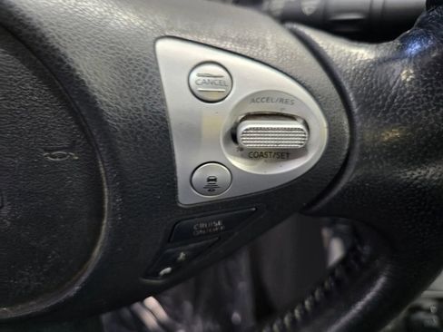 Used 2019 Nissan Sentra SR FWD image 16