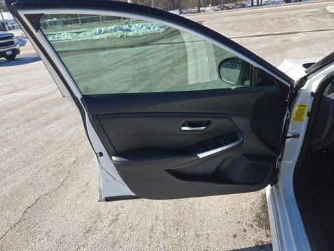 Used 2023 Nissan Sentra SR w/ Midnight Edition Package image 24