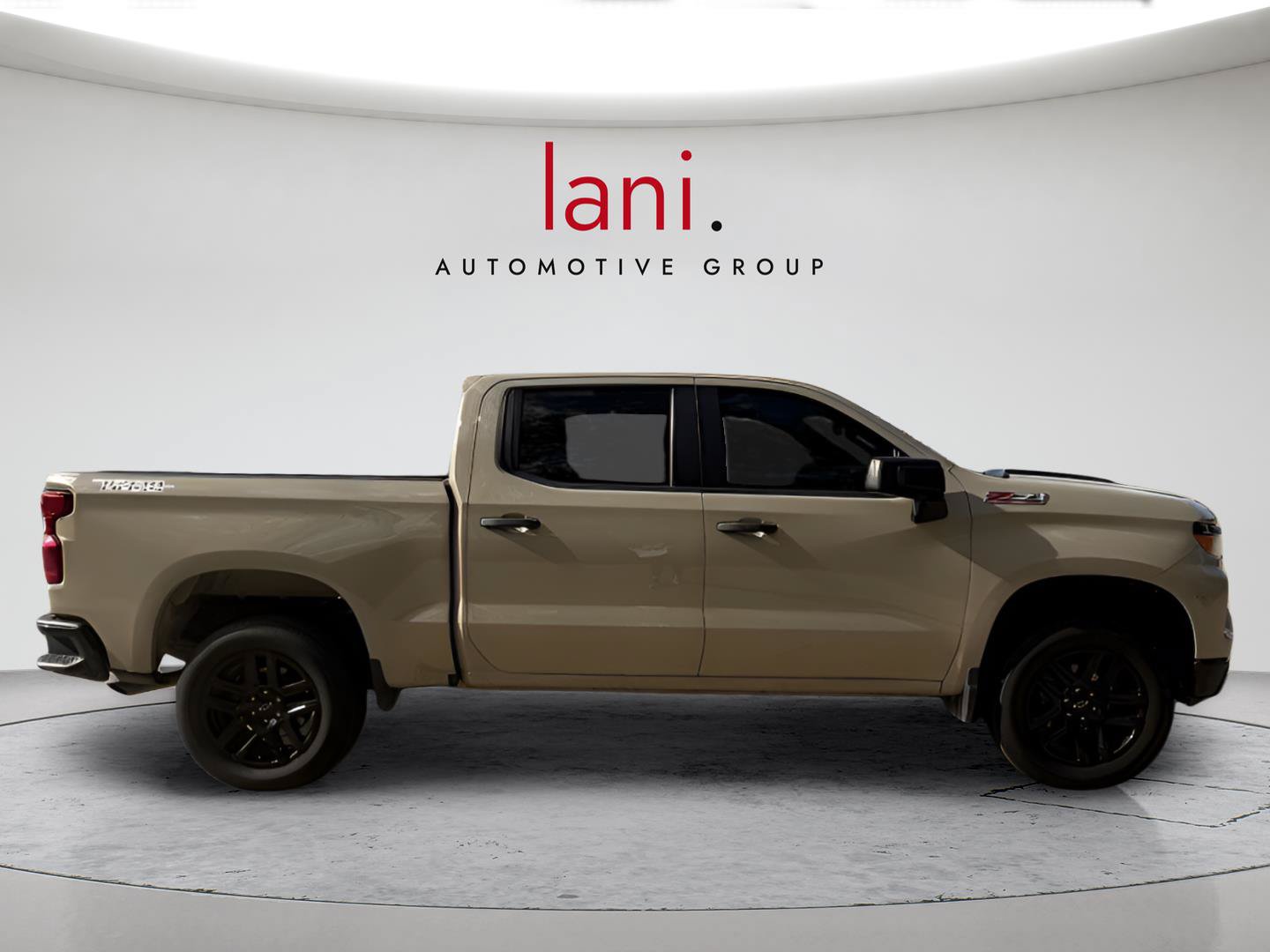 Used 2023 Chevrolet Silverado 1500 Custom Trail Boss AWD/4WD image 21